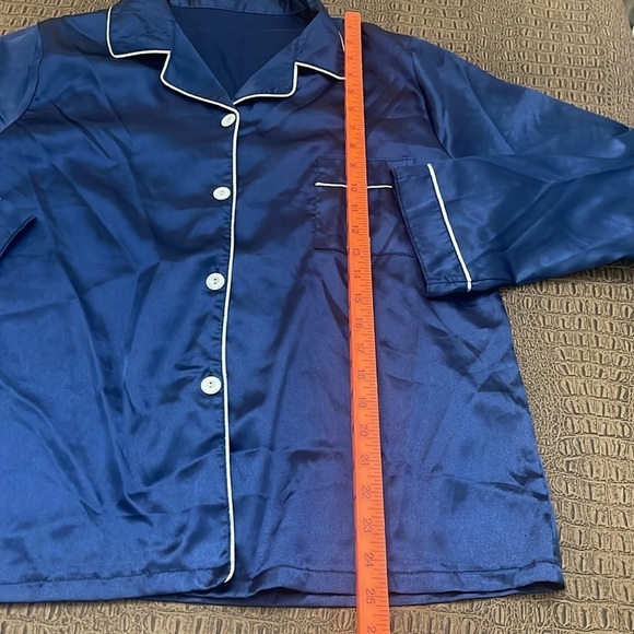 Blue Satin Pajama Top Button Up Sleep Shirt White Piping Women’s Size Large - Picture 3 of 6